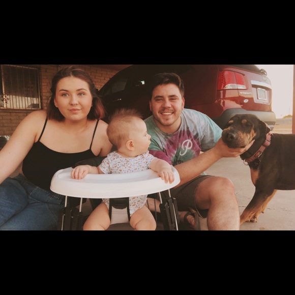 Meet your Posher, Shellby - Picture 3 of 6